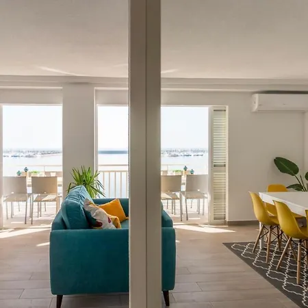 Modern 3 Slaapkamer Appartement, 10 Meter Van Strand Torrevieja Exterior photo
