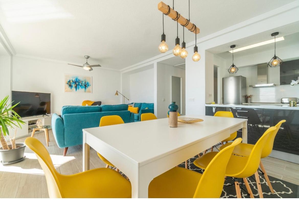 Modern 3 Slaapkamer Appartement, 10 Meter